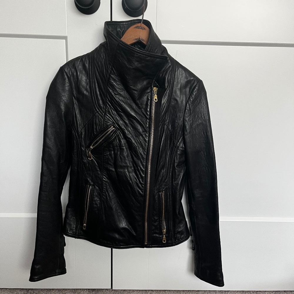DKny lamb’s leather jacket xs